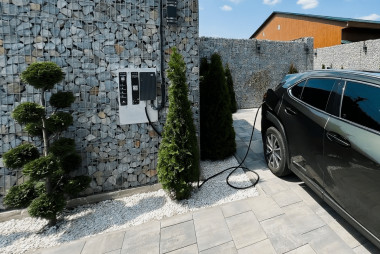 Hospitality EV Charging with TeltoCharge and GO TO-U Software